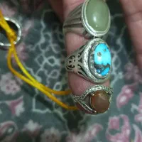 انگشتر نقره و چراغ قوه فروشی