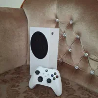 ایکس باکس سری  اس  512 گیگ  همراه با بازی و|کنسول، بازی ویدئویی و آنلاین|شاهین‌شهر, نظامی|دیوار