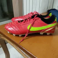 کفش فوتبالی