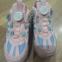 کتونی و کفش اسکیتی چراغدار ۳/۸۰۰