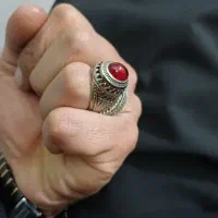 انگشتر یاقوت