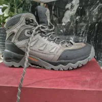 کفش کوهنوردی هامتو اورجینال|کیف، کفش، کمربند|اصفهان, برازنده|دیوار