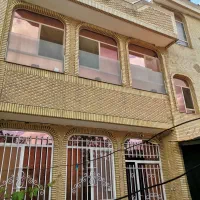 فروش منزل ویلایی250متری دوطبقه2سندمجزا در ویلاشهر|فروش خانه و ویلا|نجف‌آباد, ویلاشهر|دیوار