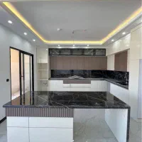 ۹۰ متر *الهیه *حاشیه خیابان *رو به نما