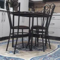 میز غذاخوری