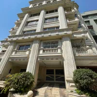 فرمانیه-غربی-210-متر-مجموعه-ای-فاخر