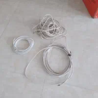 سیم آنتن ۱۲۰ متر. البته چند تیکه ساالم