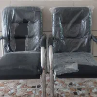 صندلی انتظار چرم