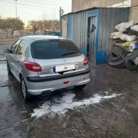 پژو ۲۰۶ تیپ ۲ نقره ای مدل ۱۳۸۳ موتور پلمپ و سالم|خودرو سواری و وانت|بوئین زهرا, |دیوار