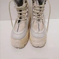 کفش در حد نو سایز 38