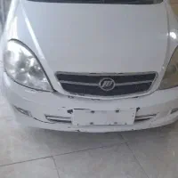 سواری لیفان