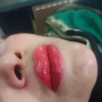 آرایش دائم صورت  و تتوی مینیمال