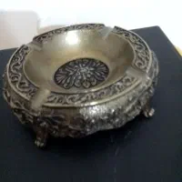 ست زیر سیگاری و فندک برندASHTRAY|کلکسیون اشیاء عتیقه|اهواز, کوروش|دیوار