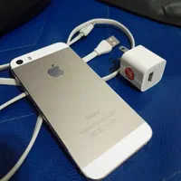 اپل iPhone 5s با حافظهٔ ۶۴ گیگابایت|موبایل|تهران, استاد معین|دیوار