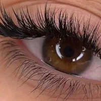 کاشت مژه و اکستنشن