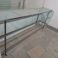 میز فلزی ۳ در ۵۰ به ارتفاع یک متر