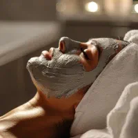 آموزش و خدمات تخصصی مراقبت پوستی