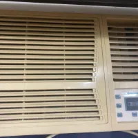 کولر پنجره ای هایسنس کاملا سالم