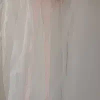 پشه بند سقفی روی تختخواب  کودک