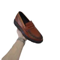 انواع کتونی وکفش تبریز دورمیدان تختی بساط کفش زندی