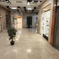 مغازه 25 متری در پاساژ سپه سالار بهارستان