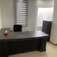 میز مدیریت و دو فایل ۵ کشو