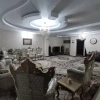 واحد ۱۲۲ متری . شمالی . شیک و مرتب