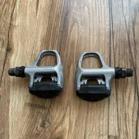 تعدادی لوازم برای دوچرخه سواری