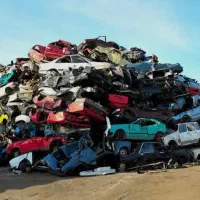 مرکز جمع اوری خودروهای فرسوده سبک وسنگین