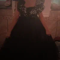 تور مجلسی دخترانه|لباس|کنار تخته و کمار, |دیوار