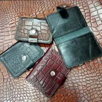 کار دست‌دوز با چرم گاوی اصل