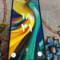 گوشی وکال ۱ پلاس