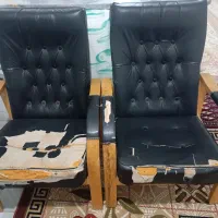 صندلی نیاز به تعمیر