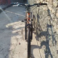 دوچرخه|دوچرخه، اسکیت، اسکوتر|مزرعه کتول, |دیوار