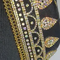 کلاه لچکی|لباس|یاسوج, |دیوار