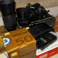 دوربین نیکون ۷۱۰۰ تمام تجهیزات