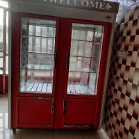 یخچال مرغ فروشی