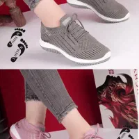 کفش راحتی++کیفیت دوام و ماندگاری بالا|کیف، کفش، کمربند|تاکستان, |دیوار