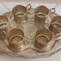 ظروف(گالش) شربت خوری و سینی قدیمی نقره نما