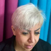 انجام خدمات زیبایی|خدمات آرایشگری و زیبایی|هشتگرد, شهرک ولیعصر (مصلی)|دیوار