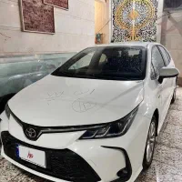 کرولا الیت هایبرید