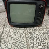 تلویزیون قدیمی|تلویزیون و پروژکتور|لنگرود, |دیوار