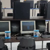 ۶ عدد کامپیوتر گیمنت برا بازی آنلاین وافلاین