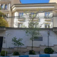 390 متر با جواز ساخت