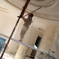 به یک شاگرد نیازمندم