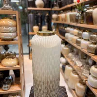 گلدان مشبک شیشه ای