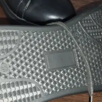 ورزشی چرم اصل طبیعی ونس کفش اورجینال دمپایی آدیداس|تجهیزات ورزشی|تهران, وردآورد|دیوار