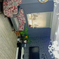 نصب انواع کاغذ دیواری ، پوستر ، اینه دکوراتیو