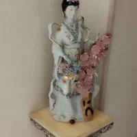 مجسمه چینی سلطنتی