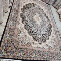 فرش زمینه طلایی  نخ ابریشم %